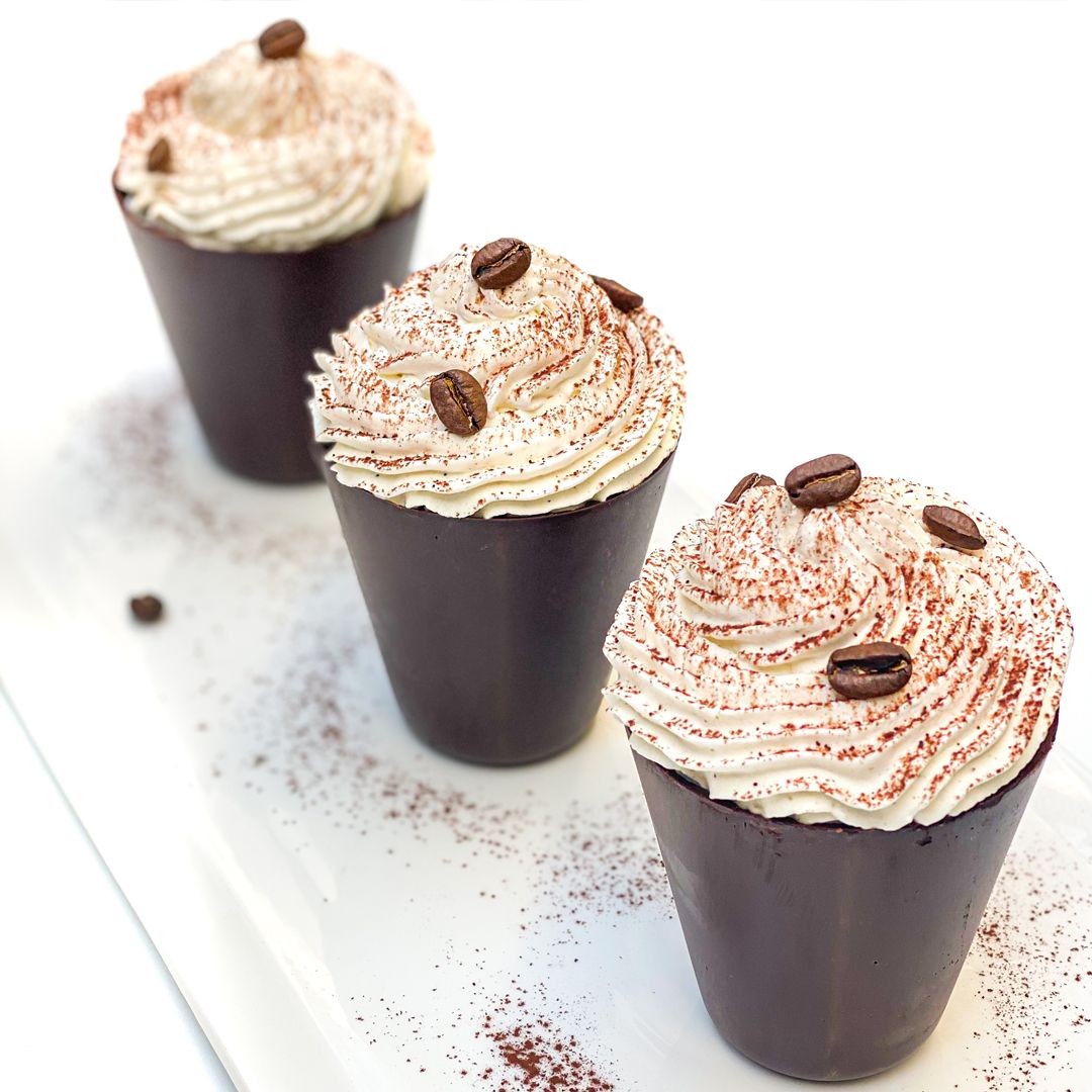 Cupcakes cappuccino et cuillères chocolat